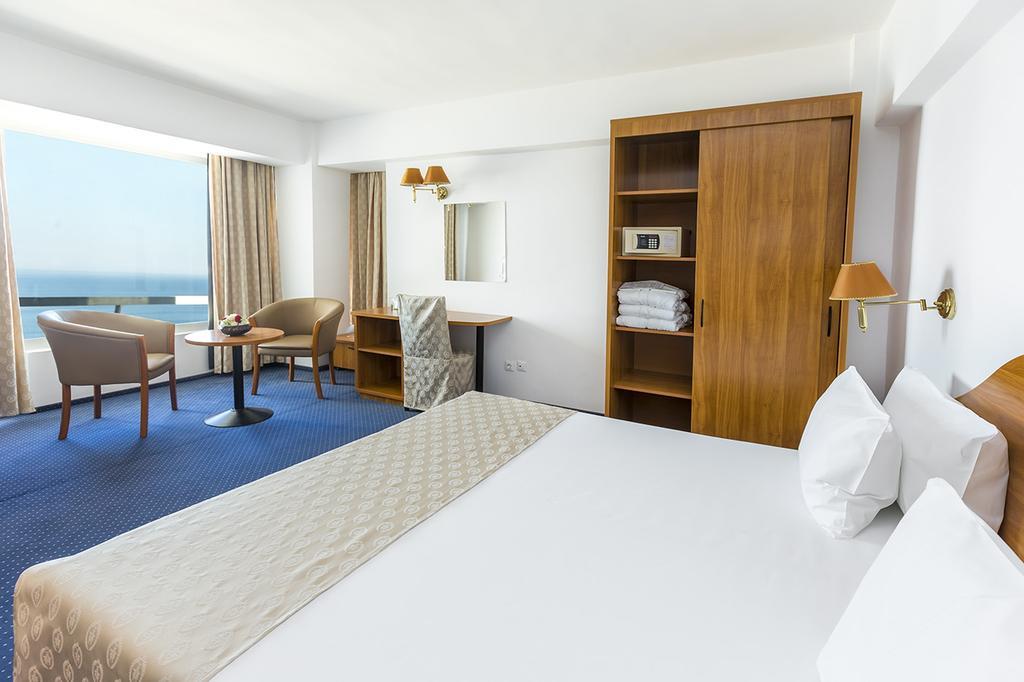 Savoy Hotel 马马亚 外观 照片